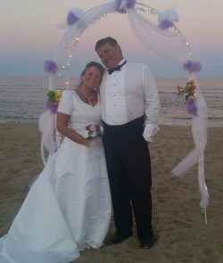 Outer-Banks-Wedding-Minister-Cathy-Wes