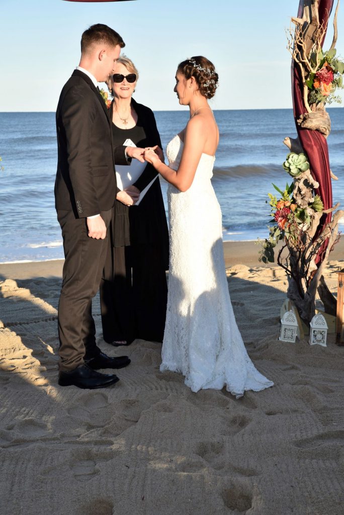 jessica-clay-obx-beach-wedding-ceremony-barbara-mulford-1